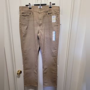 Levis Denizen Athletic Fit 36x32 brand new